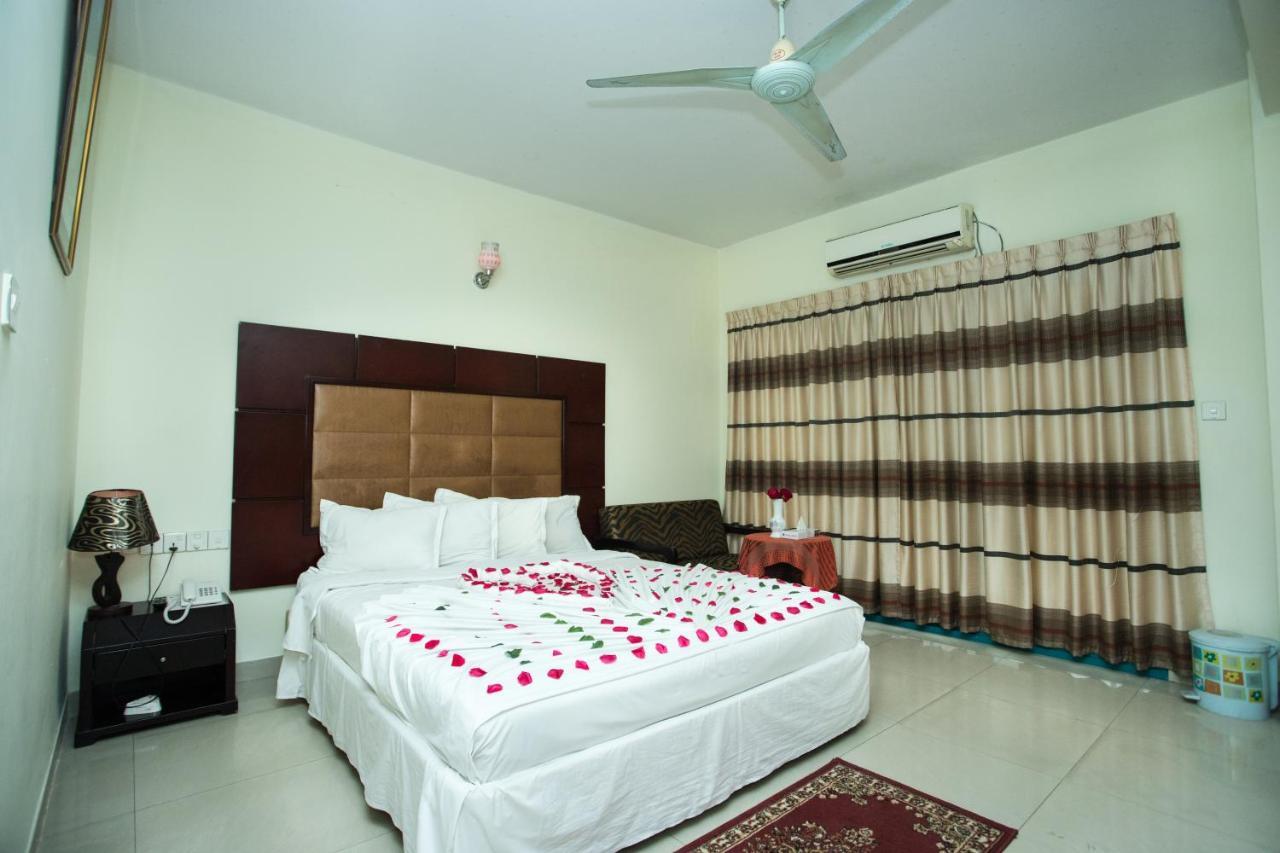 Hotel Mishuk Cox's Bazar Esterno foto