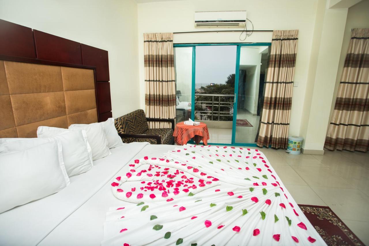 Hotel Mishuk Cox's Bazar Esterno foto