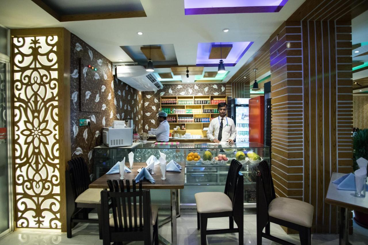 Hotel Mishuk Cox's Bazar Esterno foto