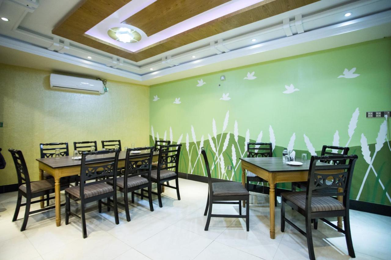 Hotel Mishuk Cox's Bazar Esterno foto