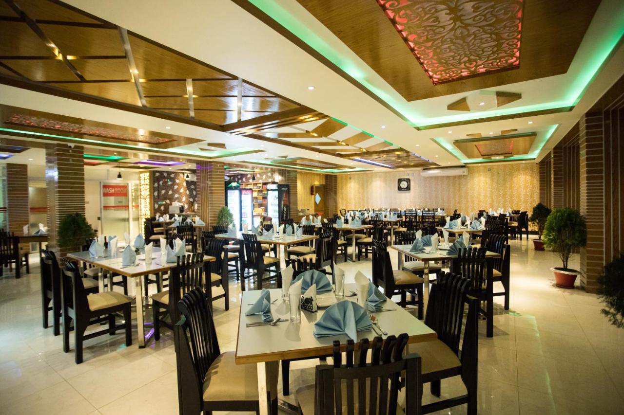 Hotel Mishuk Cox's Bazar Esterno foto