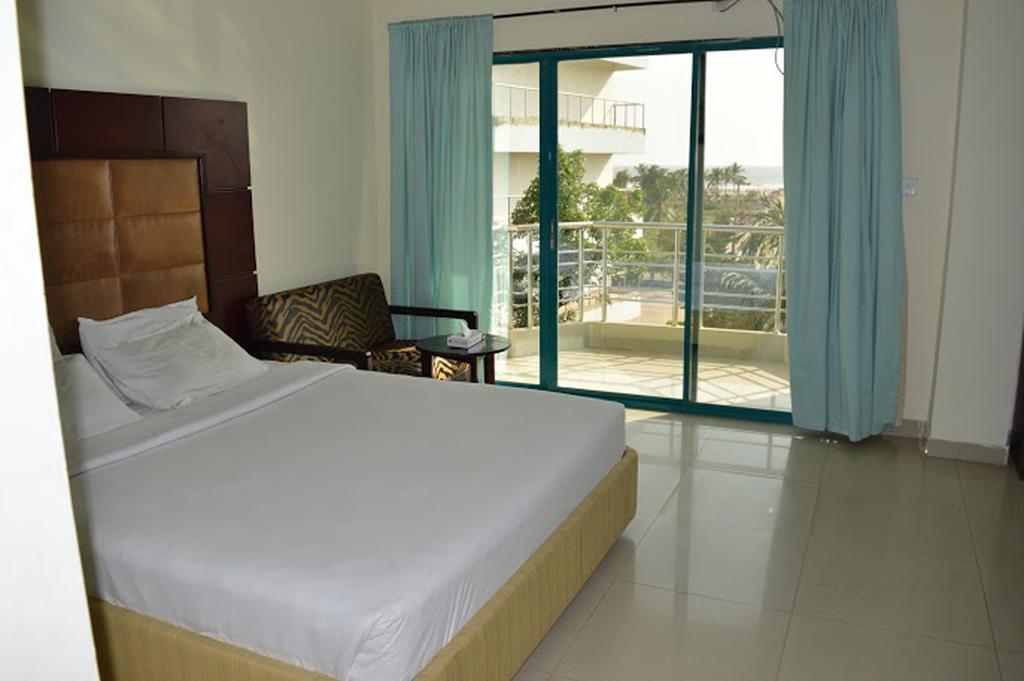 Hotel Mishuk Cox's Bazar Esterno foto