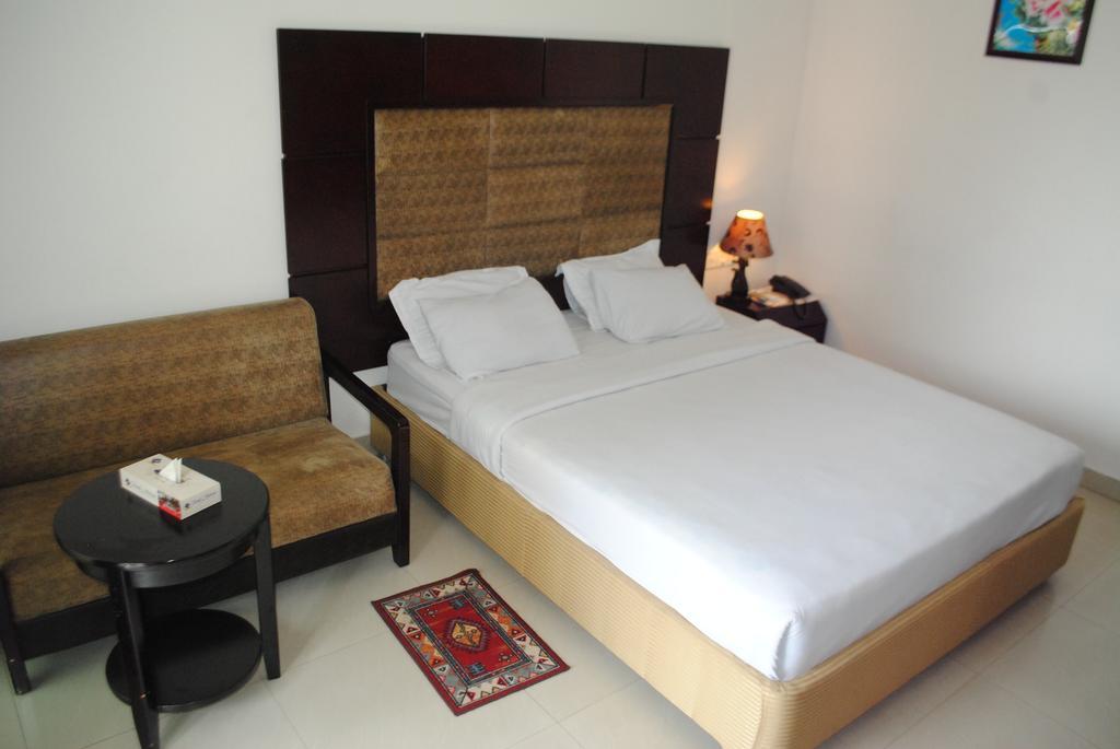 Hotel Mishuk Cox's Bazar Camera foto