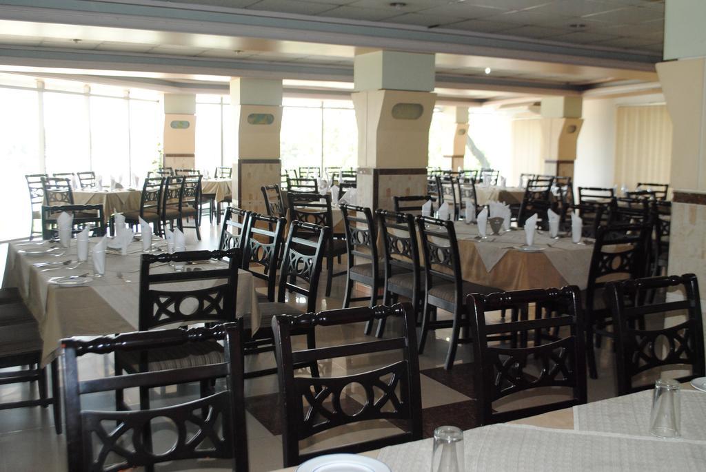 Hotel Mishuk Cox's Bazar Esterno foto